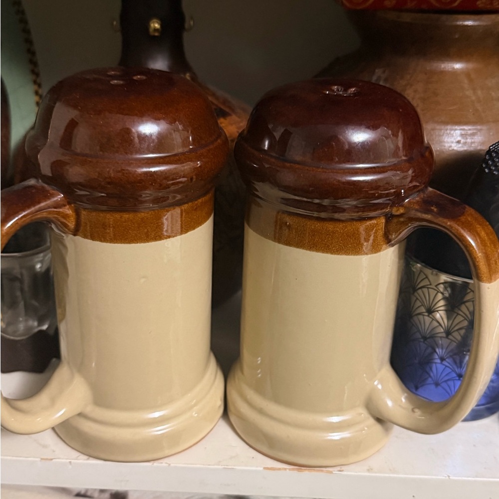 Vintage-Style Two-Tone Ceramic Stone-ware - Brown & Cream (Pair)